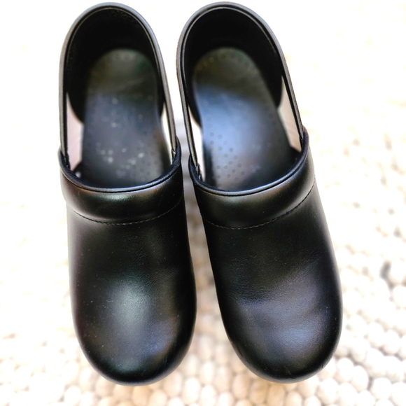 Dansko black leather clog. Size 39 - Picture 3 of 8